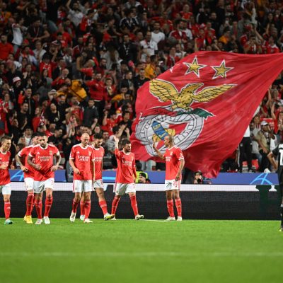 Benfica nos oitavos da Champions