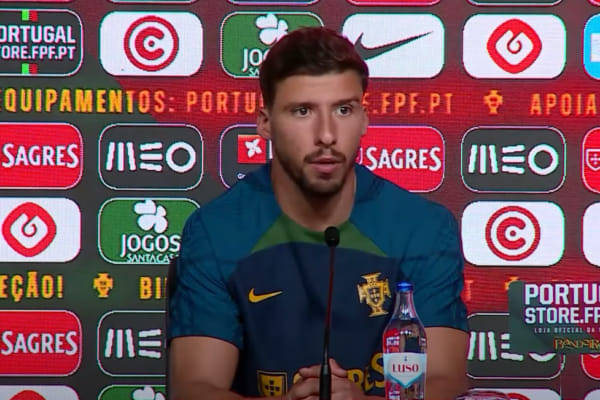 Rúben Dias manda BICADA a CR7 e a quem joga na Arábia Saudita