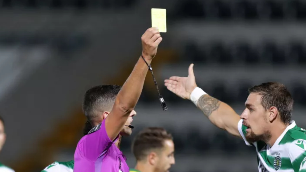 Ex-árbitro arrasa atuação de Manuel Oliveira no jogo Sporting – Moreirense, revelando inúmeros erros!