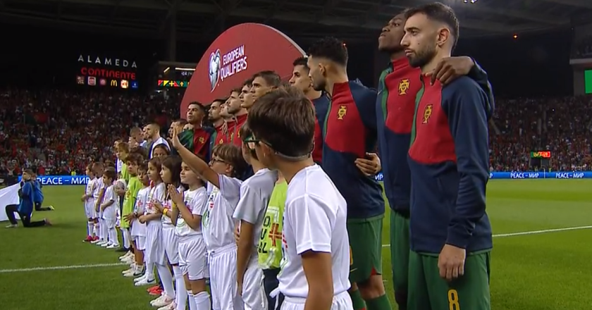 Bruno Fernandes partilha momento da filha durante o hino