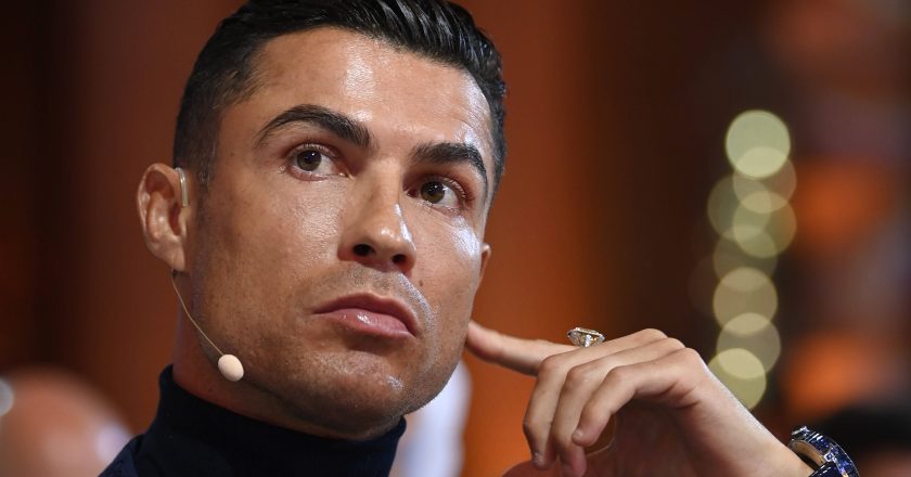 Cristiano Ronaldo faz publicação enigmática e deixa fãs preocupados