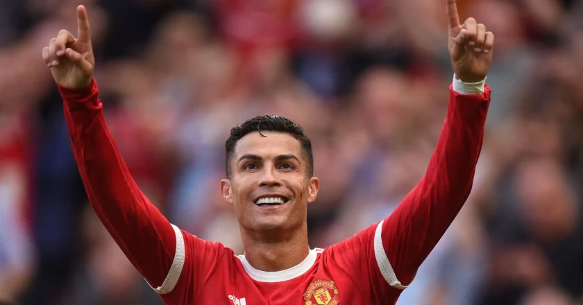 Após polémica, Manchester United não esquece e dá os parabéns a Cristiano Ronaldo