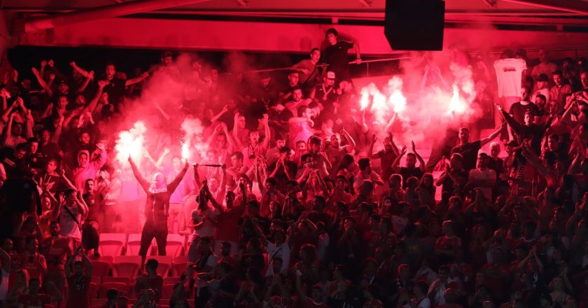 Claque do Benfica agrediu dois GNR fora de serviço