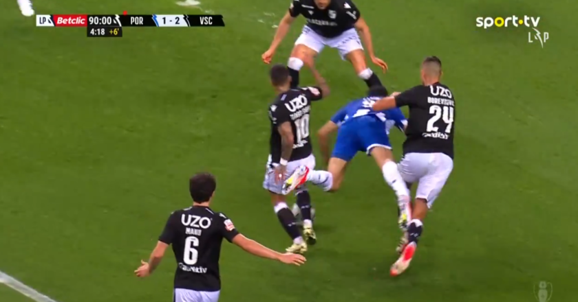 Ficou penalti por assinalar por falta sobre Taremi? (VÍDEO)