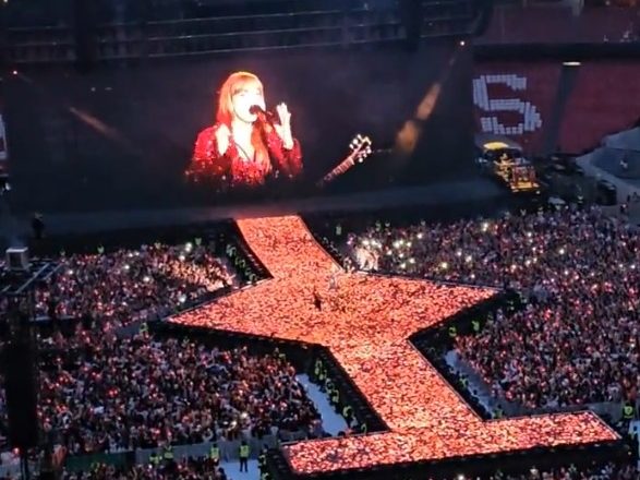 Adepto gritou “Benfica é verde” durante concerto de Taylor Swift no Estádio da Luz (VÍDEO)