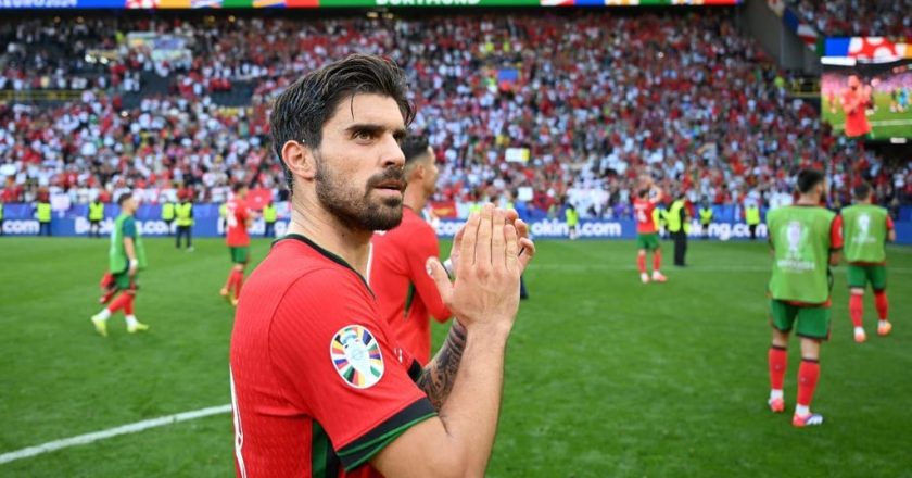 Rúben Neves revela adeus de Cristiano Ronaldo e Pepe? «Mereciam sair com a vitória»