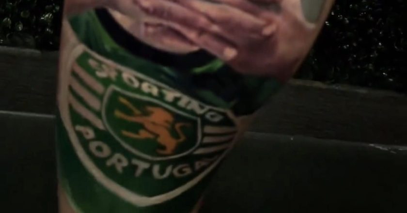 Adepto do Sporting tatuou uma fotografia de Gyokeres e o momento ficou viral nas redes sociais