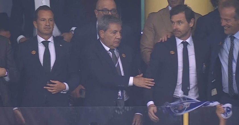 A reação de André Villas-Boas após ganhar a Supertaça (VÍDEO)