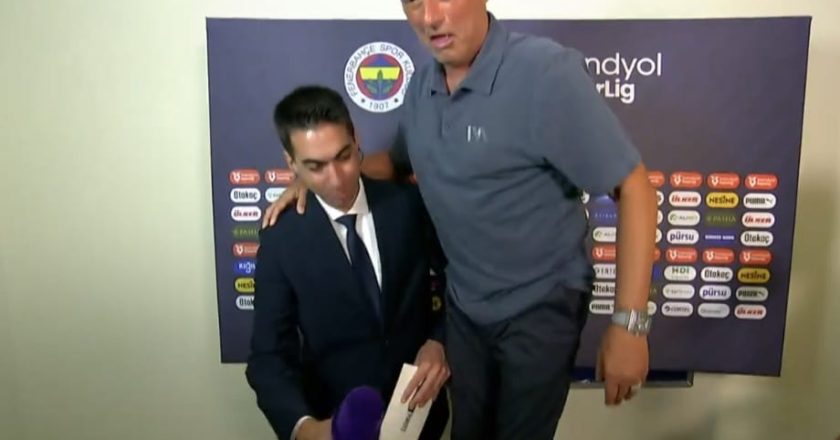 José Mourinho protagonizou um momento com um jornalista que ficou viral