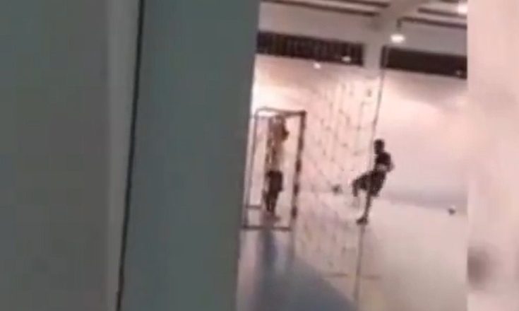 Treinador de Santo Tirso despedido após fazer isto a um jovem jogador (VÍDEO)