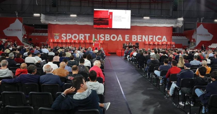 Acionistas do Benfica aprovam contas da SAD com €31,4M de prejuízo