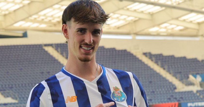 Filho de ex-jogador do Benfica fecha contrato com o FC Porto