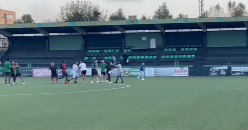 Confusão em Coimbrões: Treino de futebol acaba em desacatos entre adeptos e jogadores