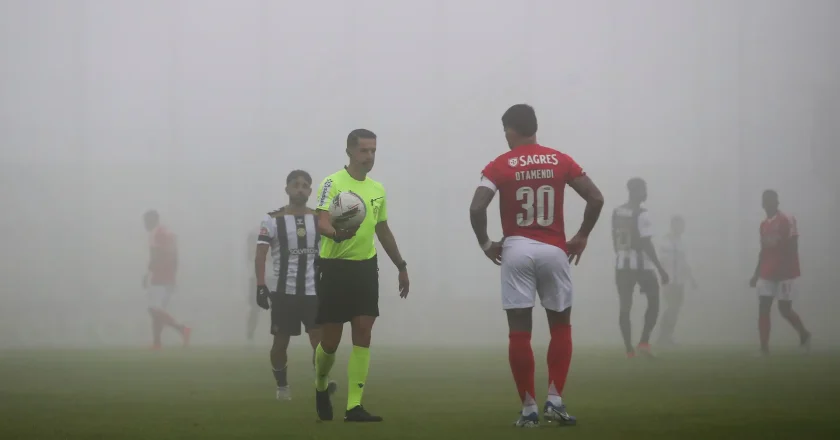 Liga emite comunicado sobre o adiamento do jogo entre o Nacional e o Benfica