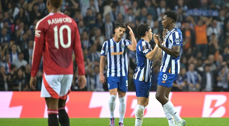 Apesar da derrota do Braga e do empate do FC Porto, Portugal manteve-se no 1º lugar do ranking da UEFA
