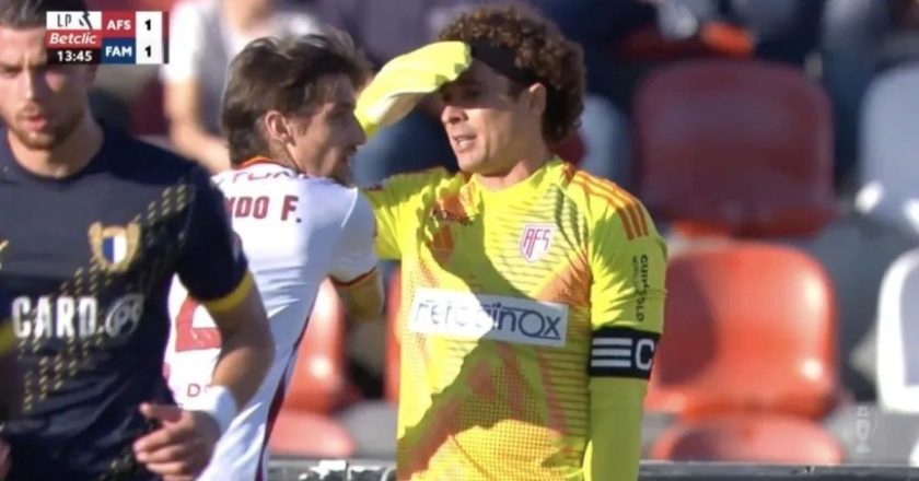 Sol “tramou” Ochoa e frango torna-se viral em todo o mundo