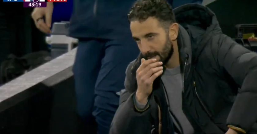 Manchester United sofreu golo à beira do intervalo e a reação de Ruben Amorim diz tudo (VÍDEO)