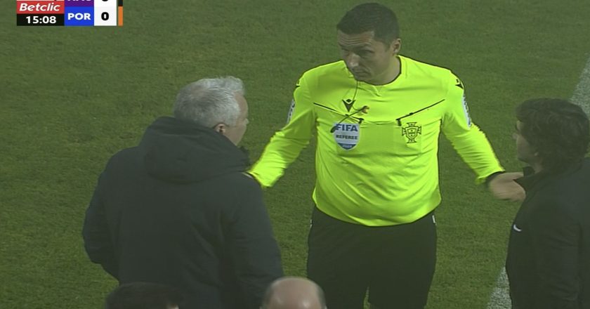 Jogo interrompido na Choupana! Nevoeiro faz parar o Nacional x FC Porto
