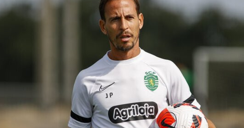 Efeito João Pereira! Sporting B quebra ciclo vitorioso e escorrega no regresso do treinador