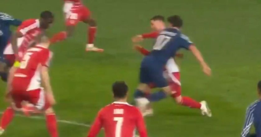 Passe de calcanhar de João Neves corre mundo, mas Dembelé falhou de forma escandalosa (VÍDEO)