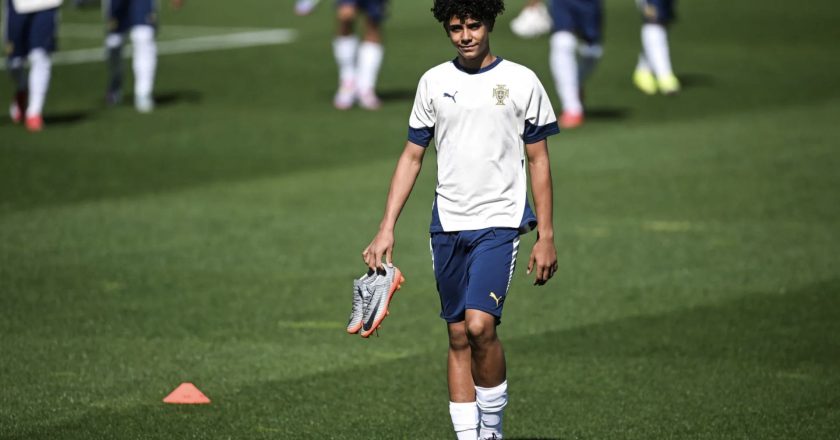 Cristianinho já treina com a seleção e há um pormenor a dar nas vistas