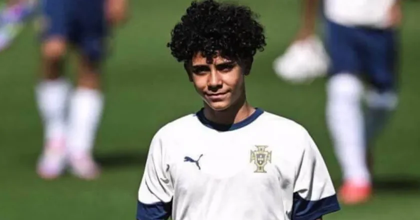 Portugal goleia Japão na estreia de Cristianinho pelos sub-15