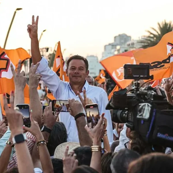 Luís Montenegro anuncia o regresso da Fórmula 1 ao Algarve em 2027