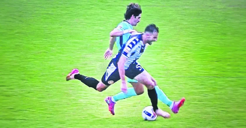 Trincão fez falta no início da jogada do 1-1 no Nacional-Sporting? (VÍDEO)