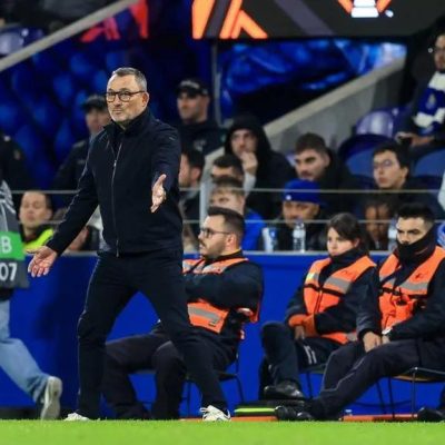 Treinador do Nice apresentou demissão após a goleada contra o FC Porto