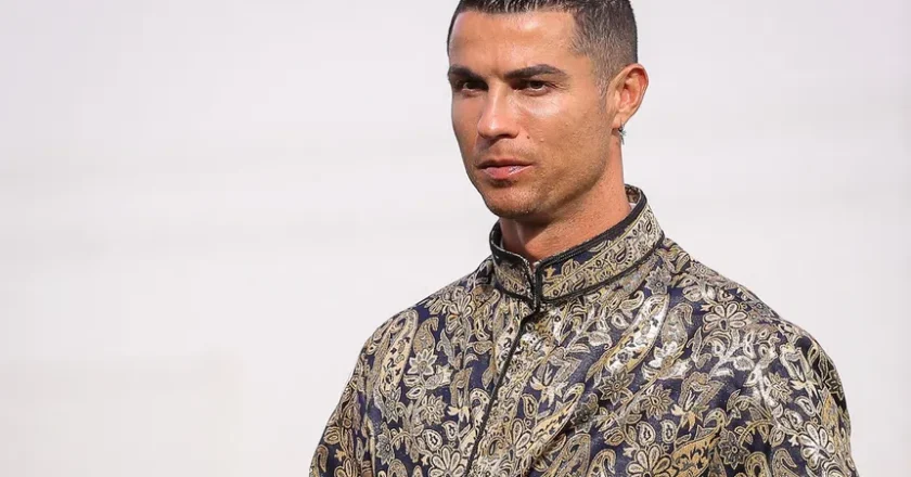 Cristiano Ronaldo entra como investidor no mundo da MMA