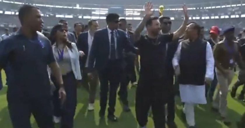 Messi obrigado a abandonar a Índia após polémica com adeptos (VÍDEO)