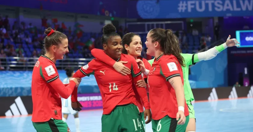 Portugal perde a final contra o Brasil e é vice-campeão do mundo de Futsal